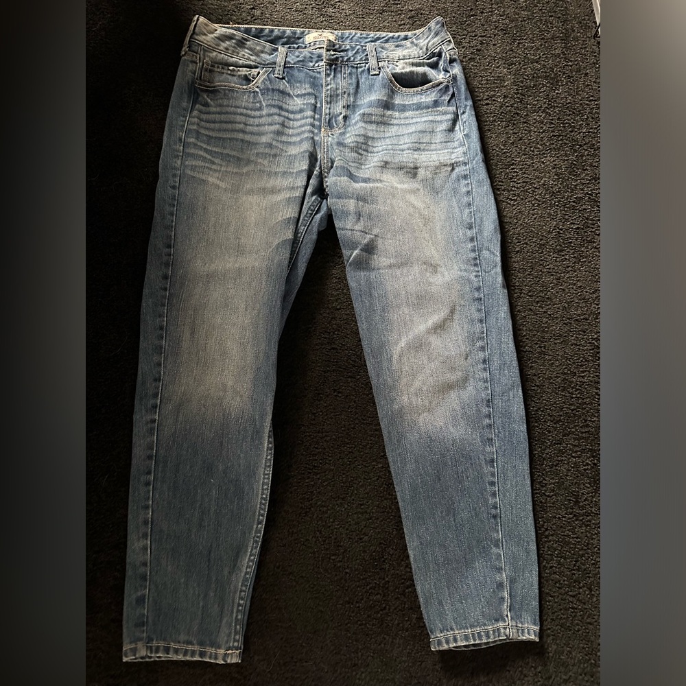 Jeans - Picture 2 of 6